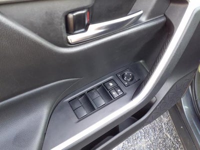 2021 Toyota RAV4 XLE Premium FWD (Natl)