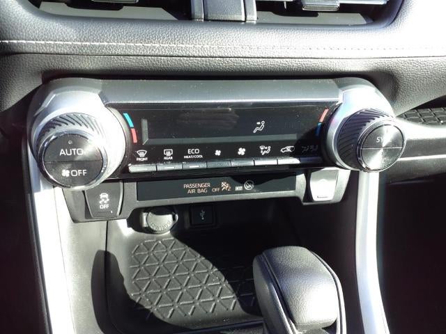 2021 Toyota RAV4 XLE Premium FWD (Natl)