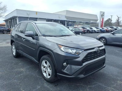 2020 Toyota RAV4 XLE FWD (GS)