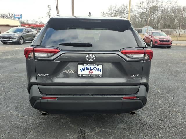 2020 Toyota RAV4 XLE FWD (GS)