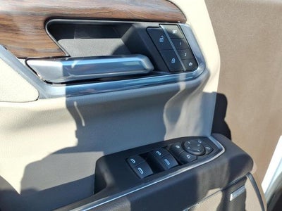 2025 GMC Sierra 1500 Crew Cab Short Box 2-Wheel Drive SLT