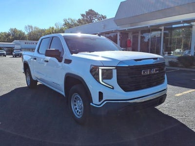 2024 GMC Sierra 1500 Crew Cab Short Box 4-Wheel Drive Pro