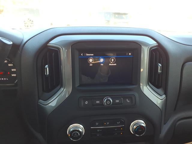 2024 GMC Sierra 1500 Crew Cab Short Box 4-Wheel Drive Pro