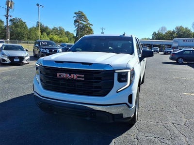 2024 GMC Sierra 1500 Crew Cab Short Box 4-Wheel Drive Pro