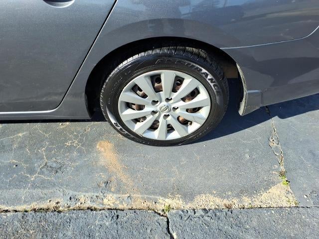 2016 Nissan Sentra 4dr Sdn I4 CVT S