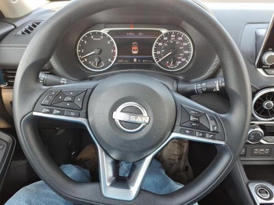 2025 Nissan Sentra SV CVT