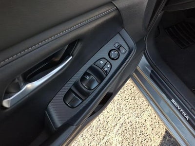 2022 Nissan Sentra SV CVT