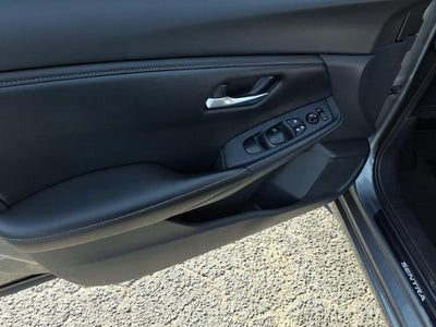 2022 Nissan Sentra SV CVT