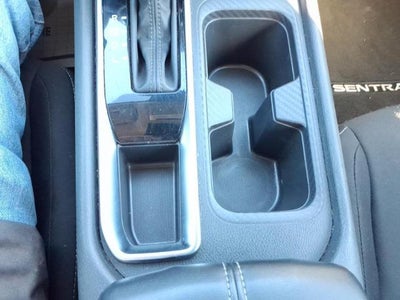 2025 Nissan Sentra SV CVT