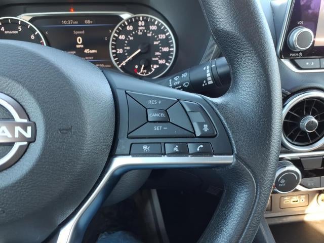 2025 Nissan Sentra SV CVT