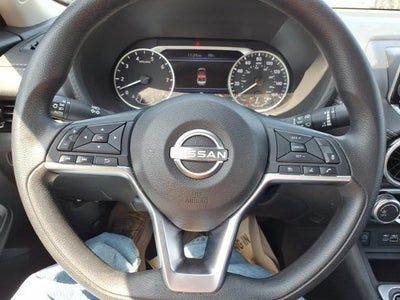 2025 Nissan Sentra SV CVT