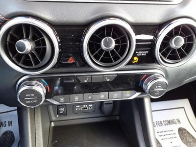 2024 Nissan Sentra SR CVT