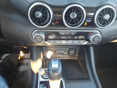 2025 Nissan Sentra SR CVT