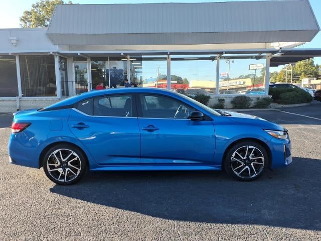 2025 Nissan Sentra SR CVT