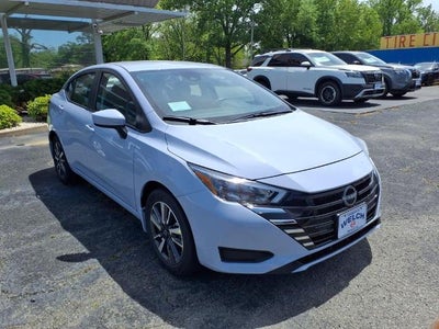 2025 Nissan Versa SV CVT
