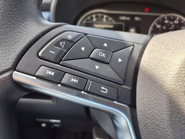 2025 Nissan Versa SV CVT