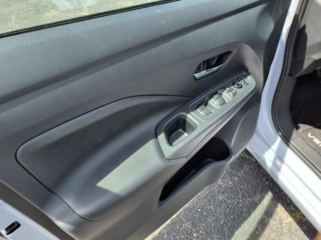 2025 Nissan Versa SV CVT