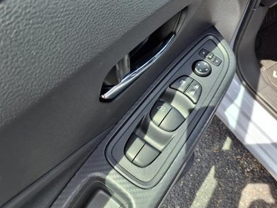 2025 Nissan Versa SV CVT