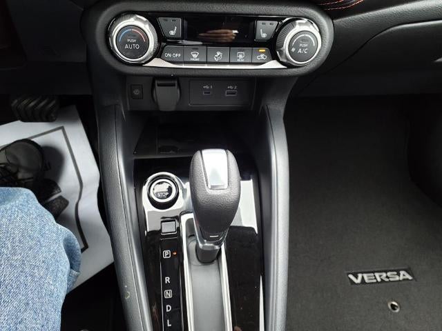 2024 Nissan Versa SR CVT