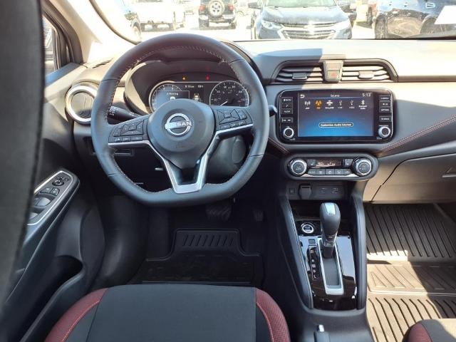 2025 Nissan Versa SR CVT