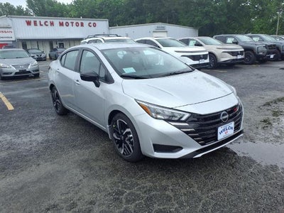 2025 Nissan Versa SR CVT