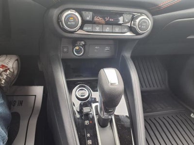 2025 Nissan Versa SR CVT