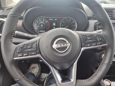 2025 Nissan Versa SR CVT