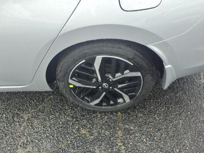 2025 Nissan Versa SR CVT