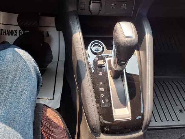 2025 Nissan Versa SR CVT