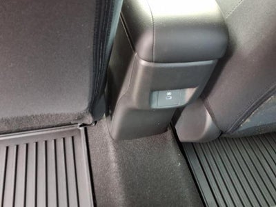 2025 Nissan Versa SR CVT