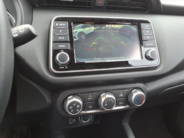 2025 Nissan Kicks Play S FWD