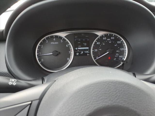 2025 Nissan Kicks Play S FWD