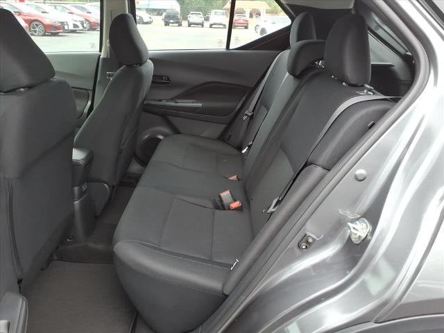 2025 Nissan Kicks Play S FWD