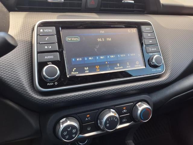 2025 Nissan Kicks Play S FWD