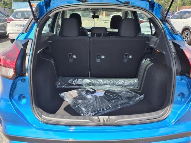 2025 Nissan Kicks Play S FWD