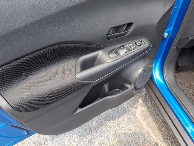 2025 Nissan Kicks Play S FWD