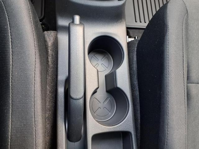 2025 Nissan Kicks Play S FWD