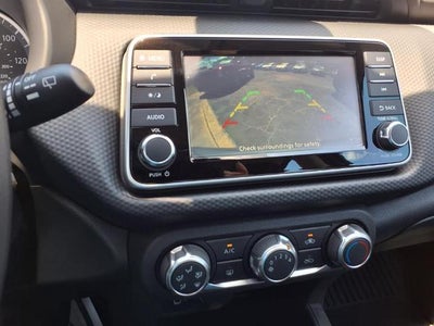 2025 Nissan Kicks Play S FWD