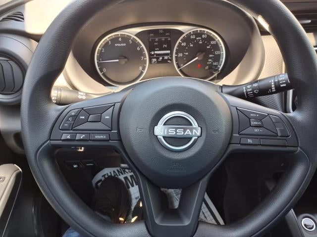 2025 Nissan Kicks Play S FWD