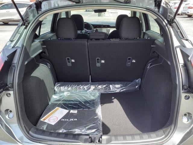 2024 Nissan Kicks SV FWD