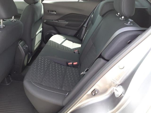 2024 Nissan Kicks SV FWD