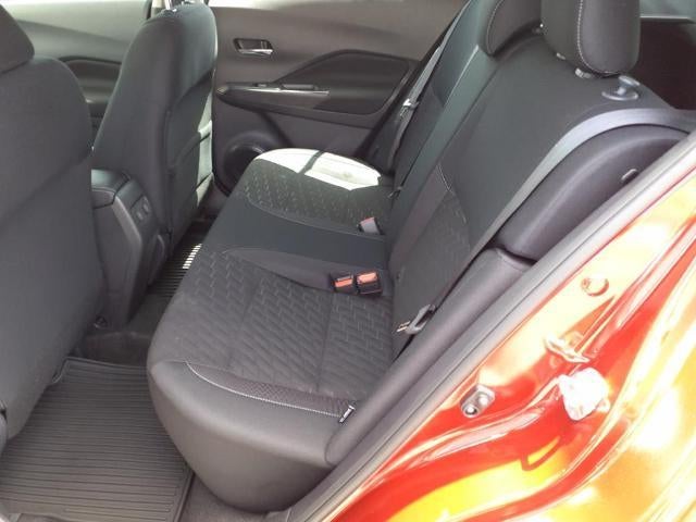 2024 Nissan Kicks SV FWD