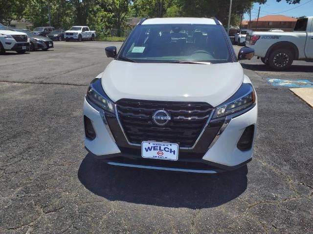 2024 Nissan Kicks SR FWD