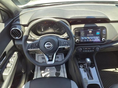 2024 Nissan Kicks SR FWD