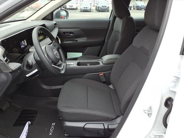 2026 Nissan Kicks S FWD