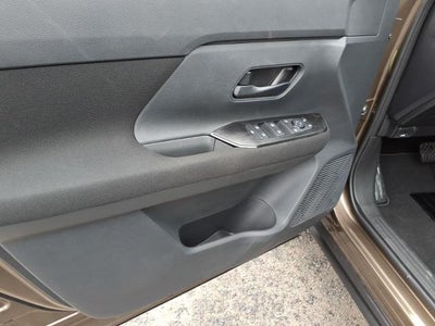 2026 Nissan Kicks S FWD