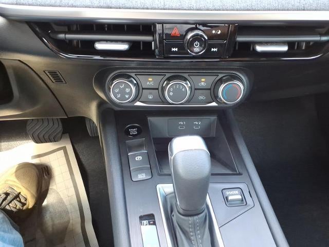 2026 Nissan Kicks S FWD