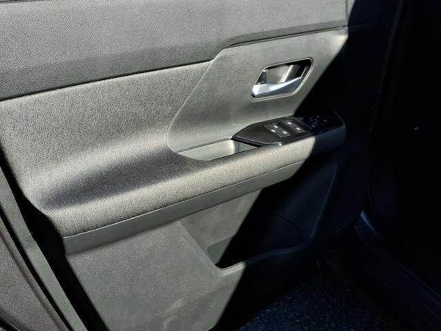 2026 Nissan Kicks SV FWD