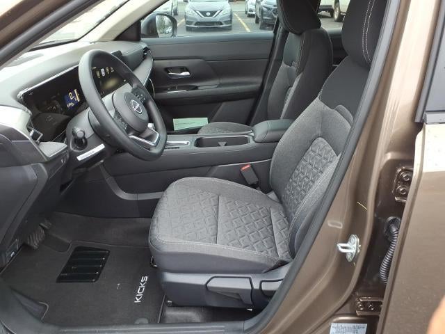 2026 Nissan Kicks SV FWD