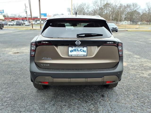 2026 Nissan Kicks SV FWD
